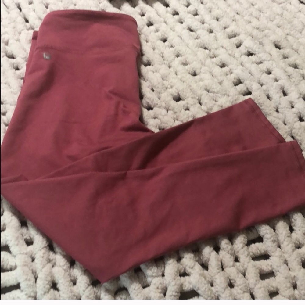 Fabletics 7/8 workout leggings